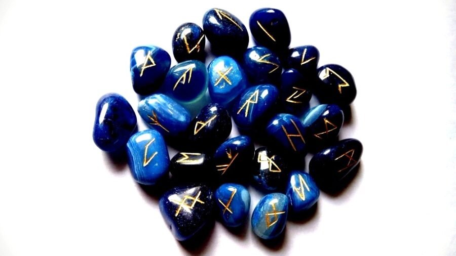 Blue Onyx Rune Set - Image 2